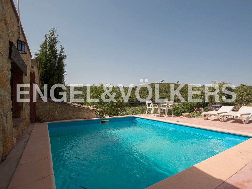 4 bedroom Finca/Country House for sale in Enguera with pool garage - € 1,350,000 (Ref: 9080117)