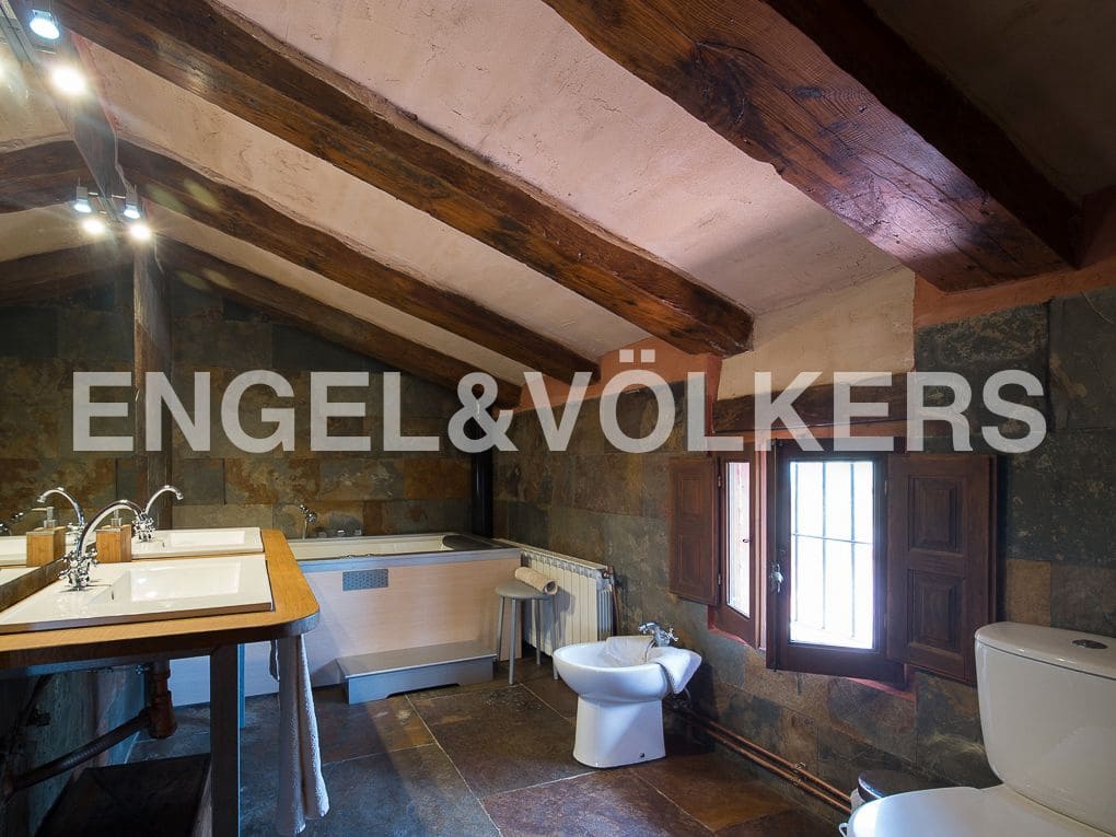 4 bedroom Finca/Country House for sale in Enguera with pool garage - € 1,350,000 (Ref: 9080117)
