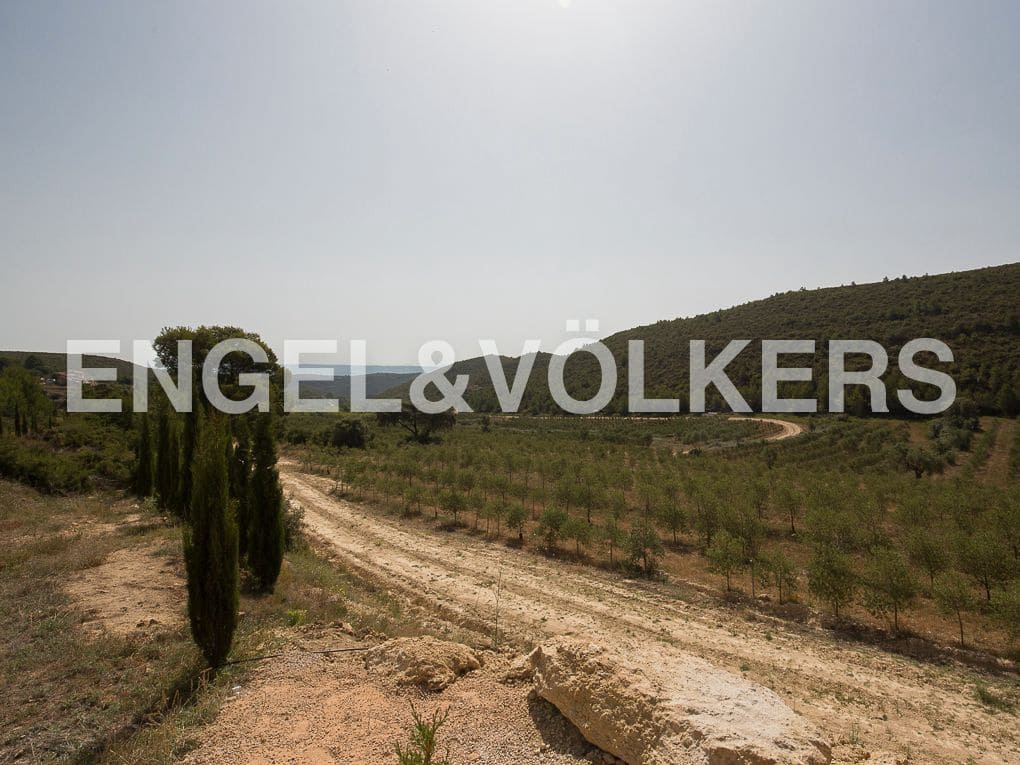 4 bedroom Finca/Country House for sale in Enguera with pool garage - € 1,350,000 (Ref: 9080117)