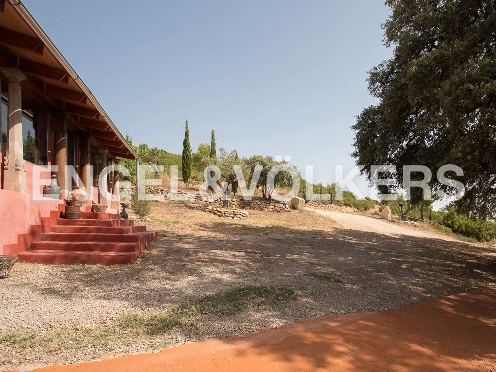 4 bedroom Finca/Country House for sale in Enguera with pool garage - € 1,350,000 (Ref: 9080117)