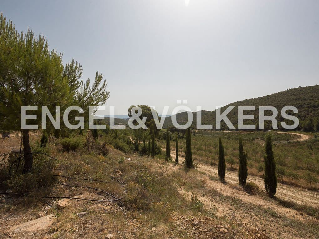 4 bedroom Finca/Country House for sale in Enguera with pool garage - € 1,350,000 (Ref: 9080117)