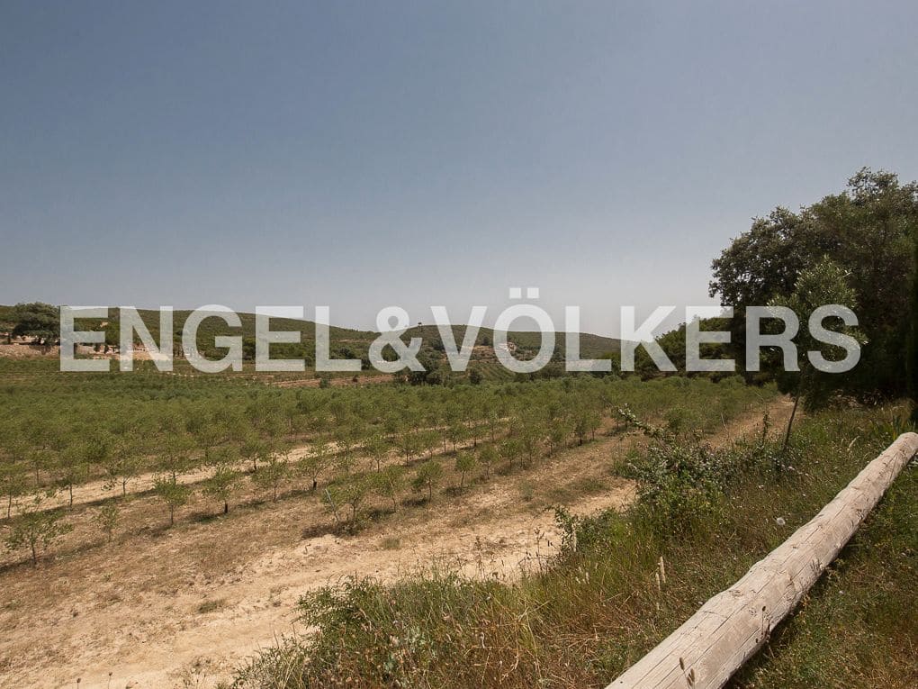 4 bedroom Finca/Country House for sale in Enguera with pool garage - € 1,350,000 (Ref: 9080117)
