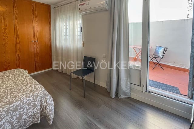 1 soveværelse Lejlighed til leje i La Seu, Valencia by - € 1.300 (Ref: 9080126)
