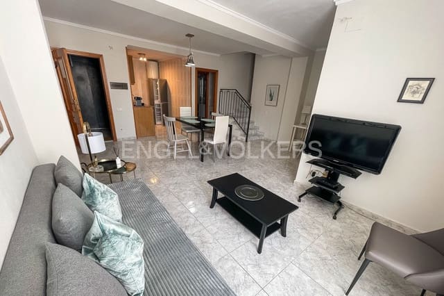 2 soveværelse Lejlighed til leje i La Seu, Valencia by - € 1.500 (Ref: 9080128)
