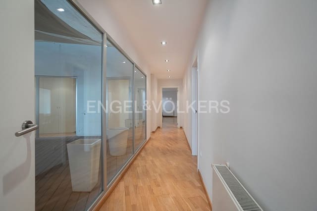 4 sovrum Lägenhet till salu i Russafa, Valencia stad - 1 100 000 € (Ref: 9080130)