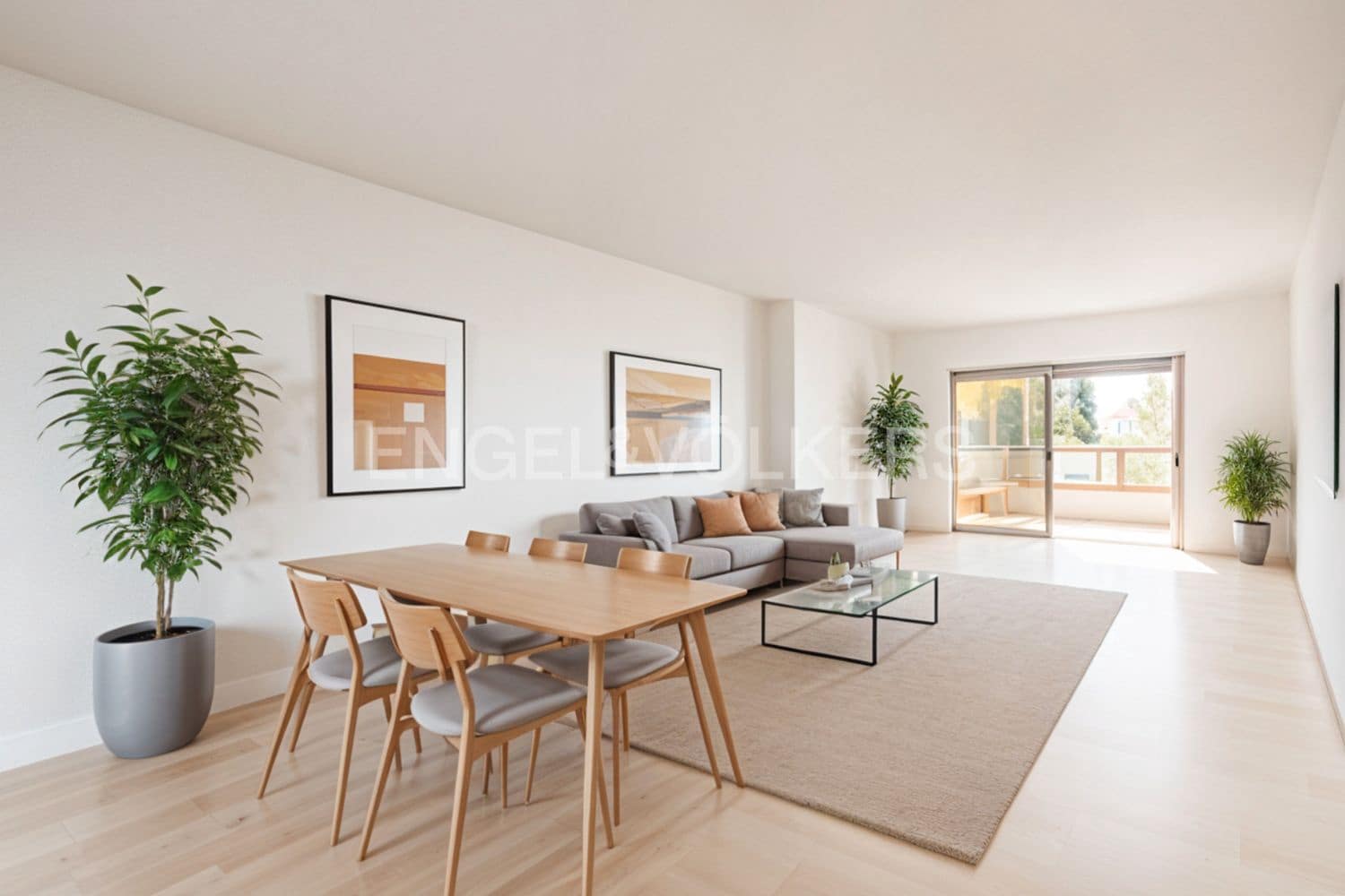 4 bedroom Flat for sale in Castello de la Plana with garage - € 315,000 (Ref: 9080145)