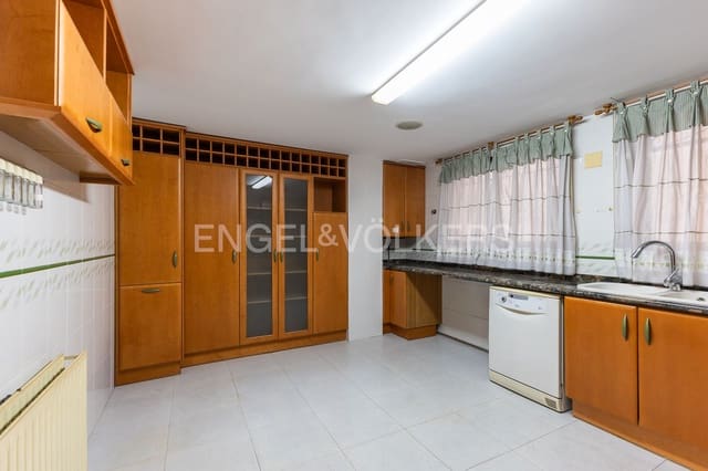 4 bedroom Flat for sale in Este, Castelló de la Plana with garage - € 315,000 (Ref: 9080145)