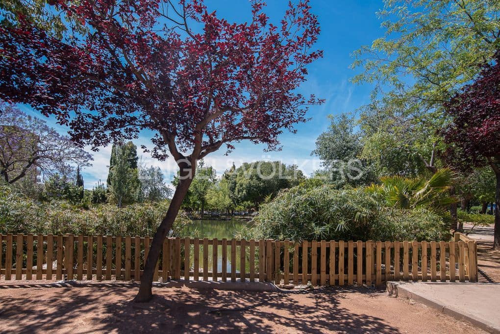 4 bedroom Flat for sale in Castello de la Plana with garage - € 315,000 (Ref: 9080145)