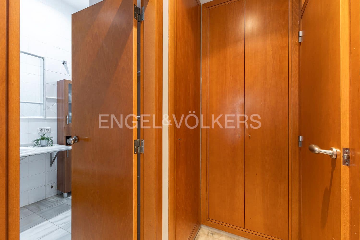 3 quarto Apartamento para venda em Valencia cidade - 650 000 € (Ref: 9080150)