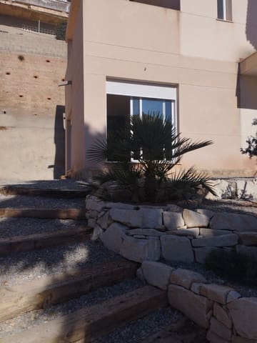 4 soveværelse Byhus til leje i Serra med swimmingpool - € 1.100 (Ref: 9080154)