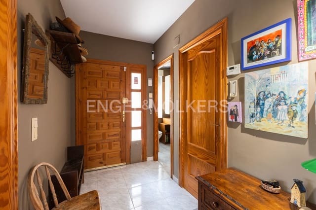 4 quarto Moradia para venda em Vinaròs com piscina garagem - 355 000 € (Ref: 9080176)