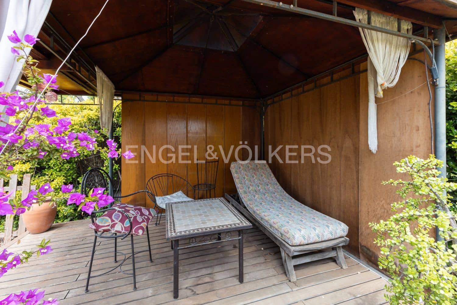 4 quarto Moradia para venda em Vinaros com piscina garagem - 355 000 € (Ref: 9080176)