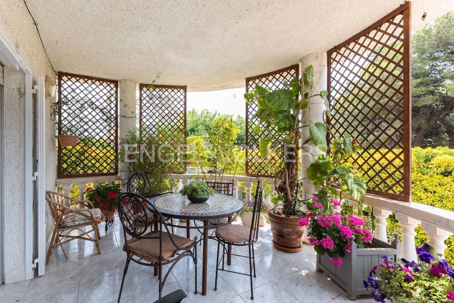 4 quarto Moradia para venda em Vinaros com piscina garagem - 355 000 € (Ref: 9080176)