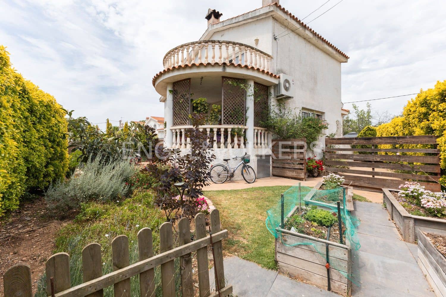 4 quarto Moradia para venda em Vinaros com piscina garagem - 355 000 € (Ref: 9080176)