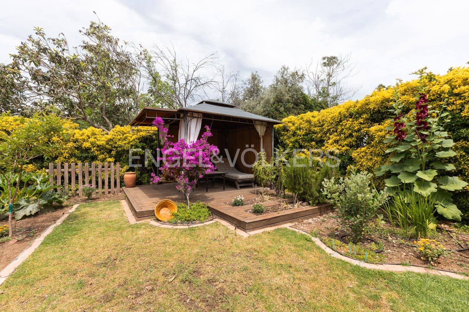 4 quarto Moradia para venda em Vinaros com piscina garagem - 355 000 € (Ref: 9080176)