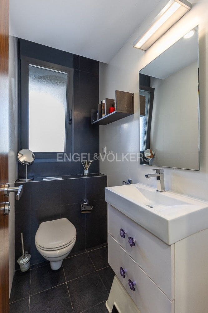 4 slaapkamer Villa te koop in Paterna met zwembad garage - € 577.000 (Ref: 9080181)