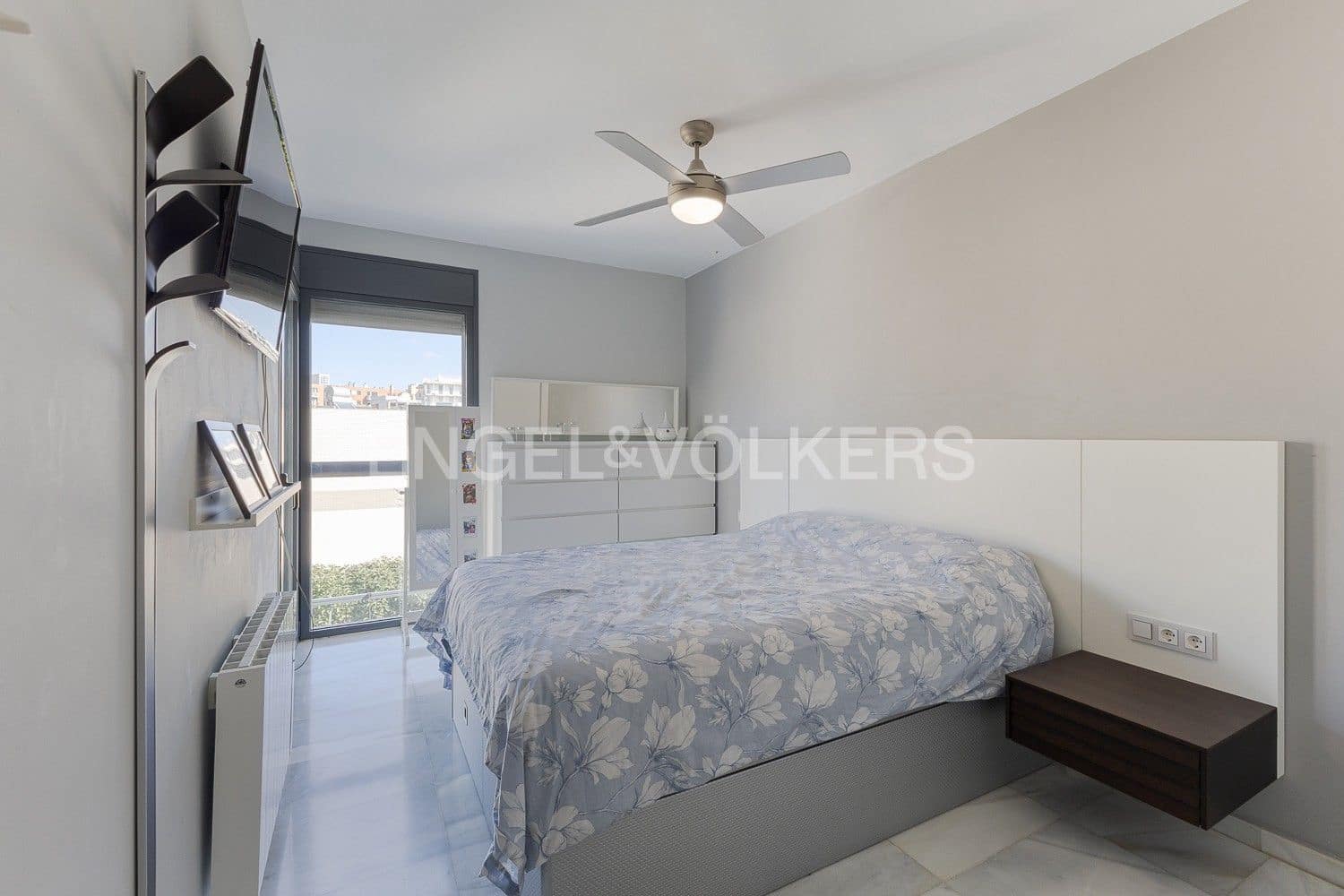 4 slaapkamer Villa te koop in Paterna met zwembad garage - € 577.000 (Ref: 9080181)