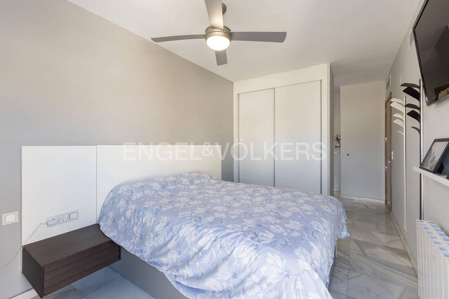 4 slaapkamer Villa te koop in Paterna met zwembad garage - € 577.000 (Ref: 9080181)