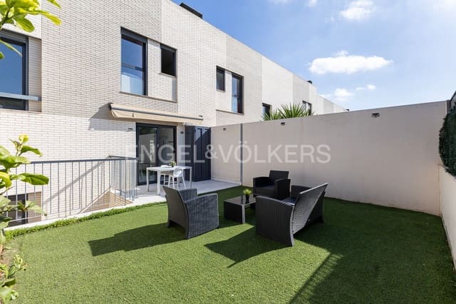 Chalet de 4 habitaciones en Sotolivar - Mas del Rosari, Paterna en venta con piscina garaje - 577.000 € (Ref: 9080181)