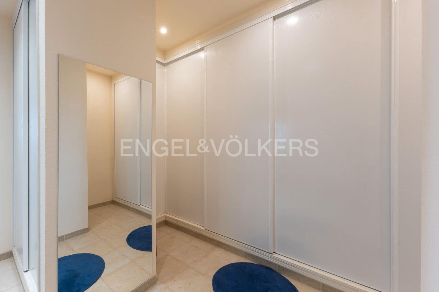 5 bedroom Villa for sale in Sant Jordi with pool garage - € 780,000 (Ref: 9080190)