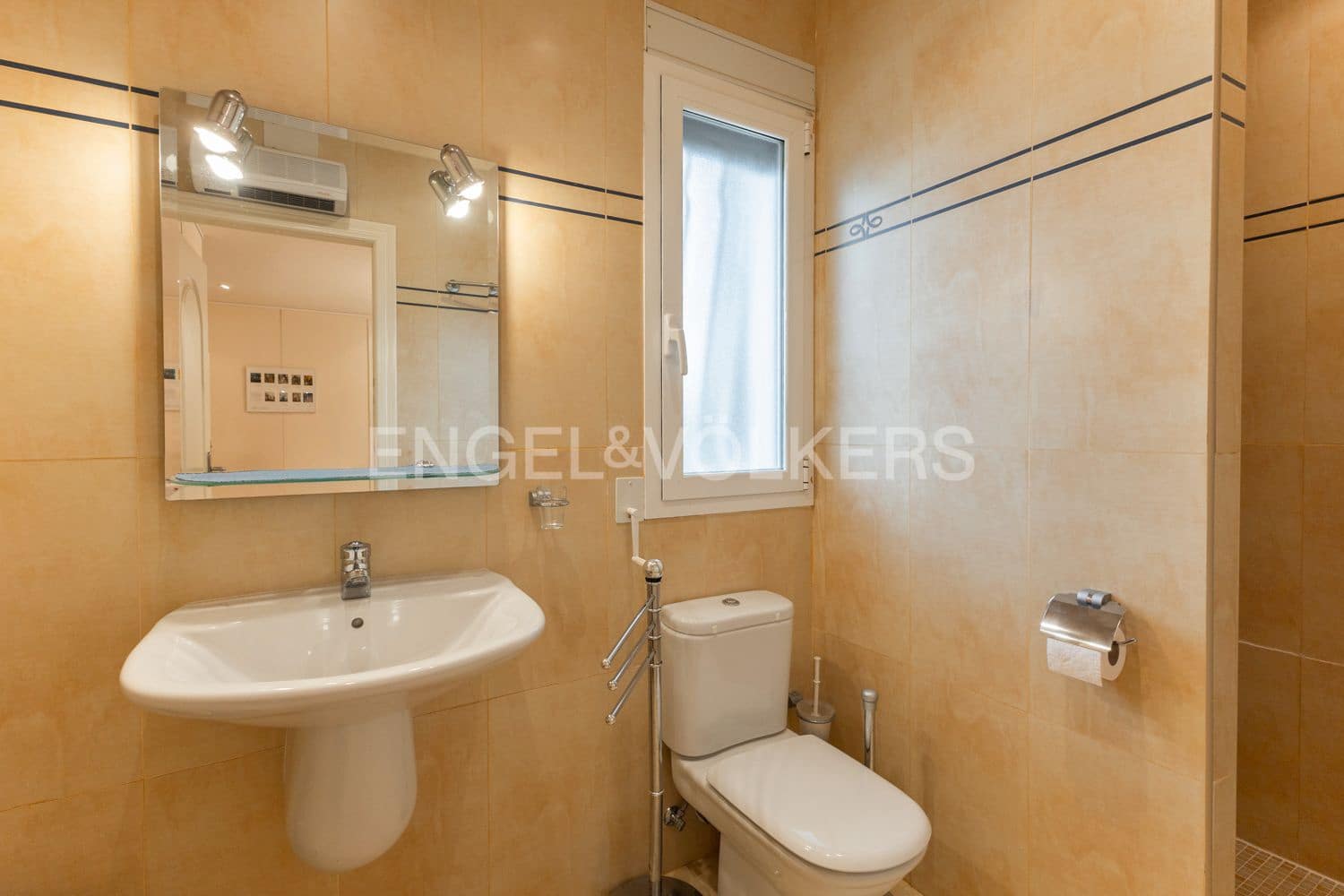 5 bedroom Villa for sale in Sant Jordi with pool garage - € 780,000 (Ref: 9080190)