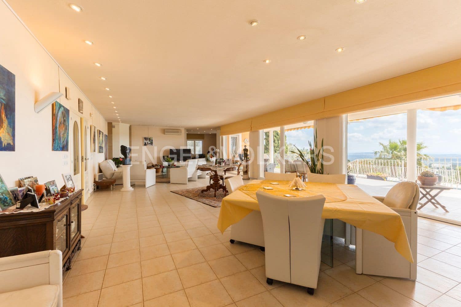 5 bedroom Villa for sale in Sant Jordi with pool garage - € 780,000 (Ref: 9080190)