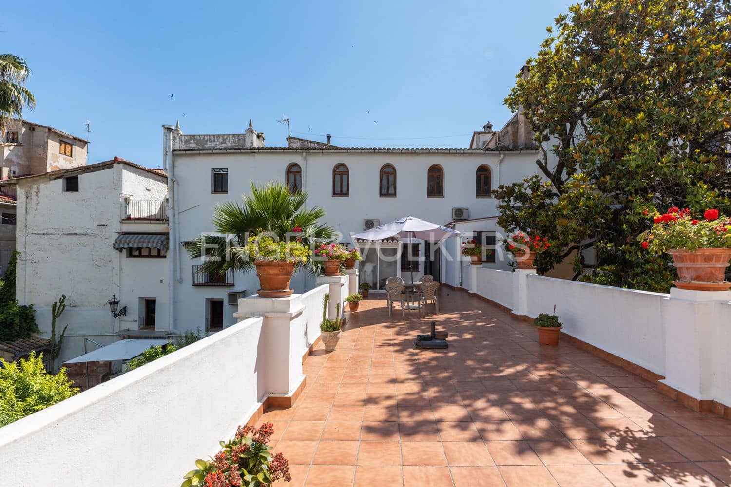 12 sovrum Hotell till salu i Xativa med pool garage - 875 000 € (Ref: 9080205)