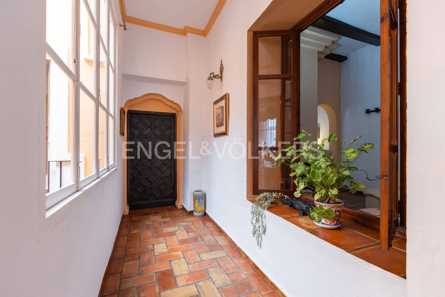 12 sovrum Hotell till salu i Xativa med pool garage - 875 000 € (Ref: 9080205)