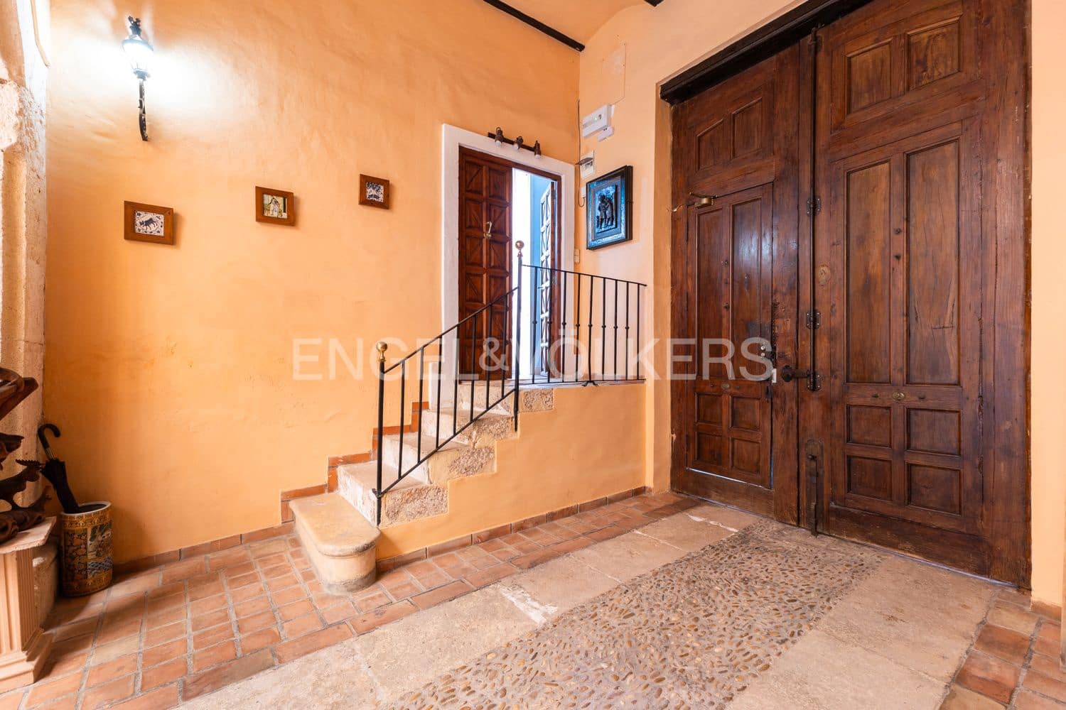 12 sovrum Hotell till salu i Xativa med pool garage - 875 000 € (Ref: 9080205)