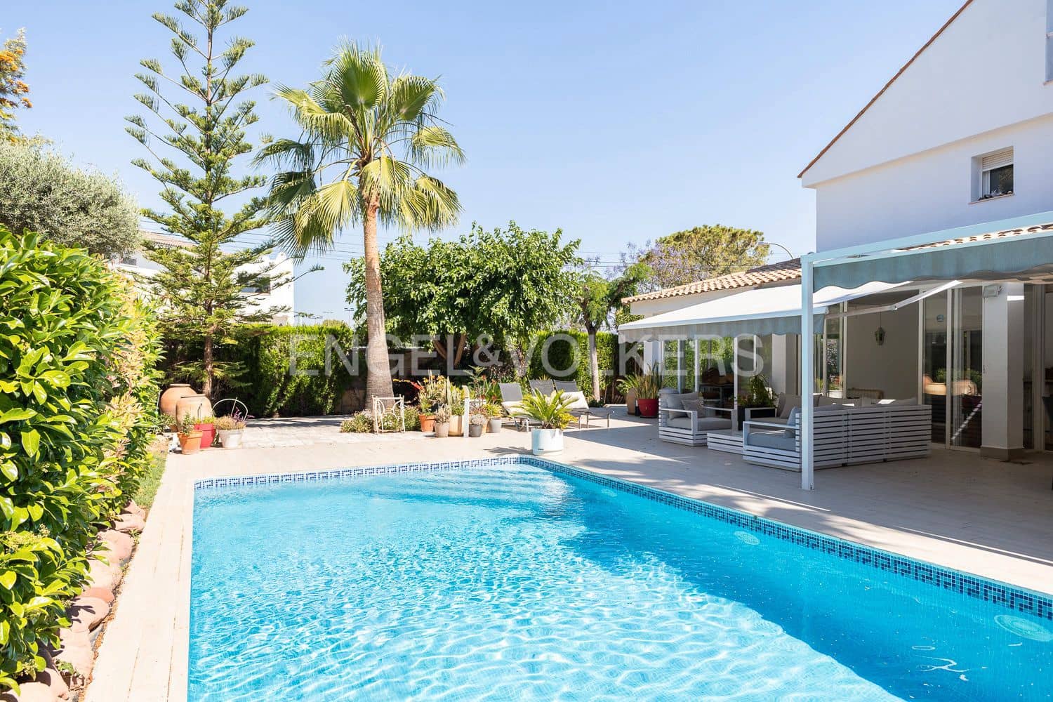 6 chambre Villa/Maison à vendre à L'Eliana avec piscine garage - 900 000 € (Ref: 9080213)