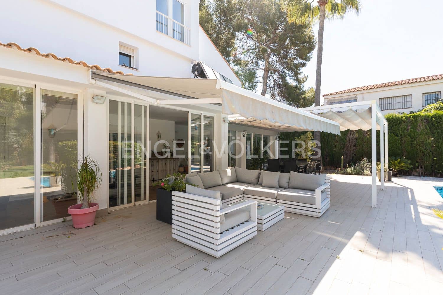 6 chambre Villa/Maison à vendre à L'Eliana avec piscine garage - 900 000 € (Ref: 9080213)