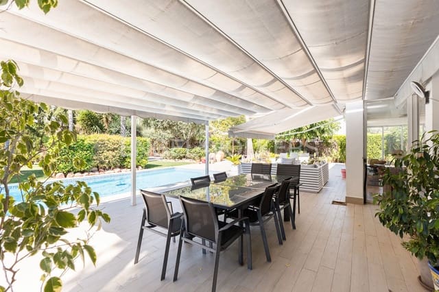 6 chambre Villa/Maison à vendre à L'Eliana avec piscine garage - 900 000 € (Ref: 9080213)