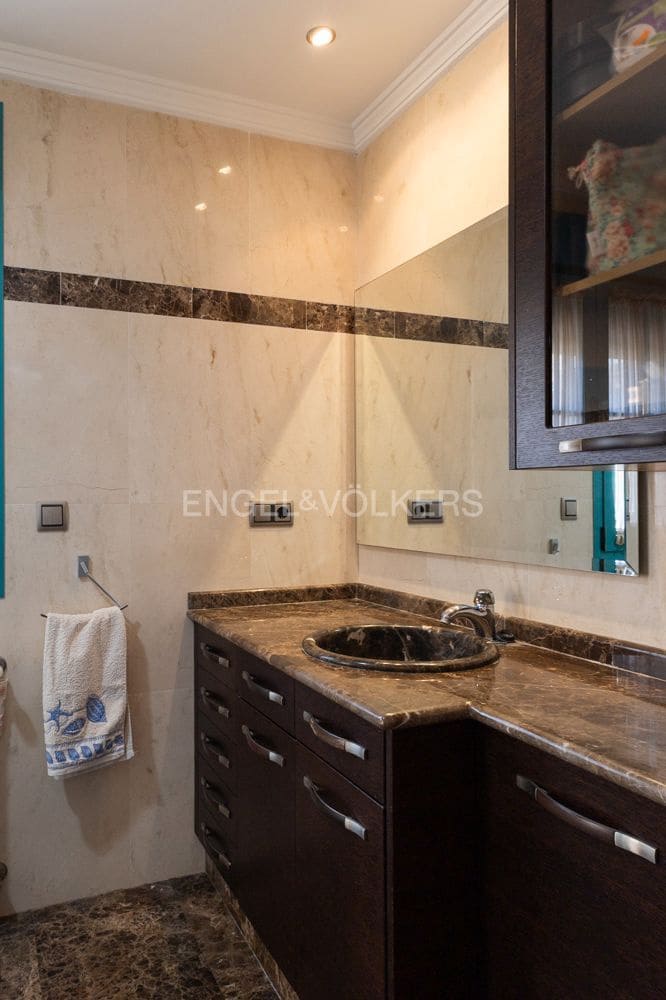 3 bedroom Villa for sale in Viver with garage - € 750,000 (Ref: 9080230)
