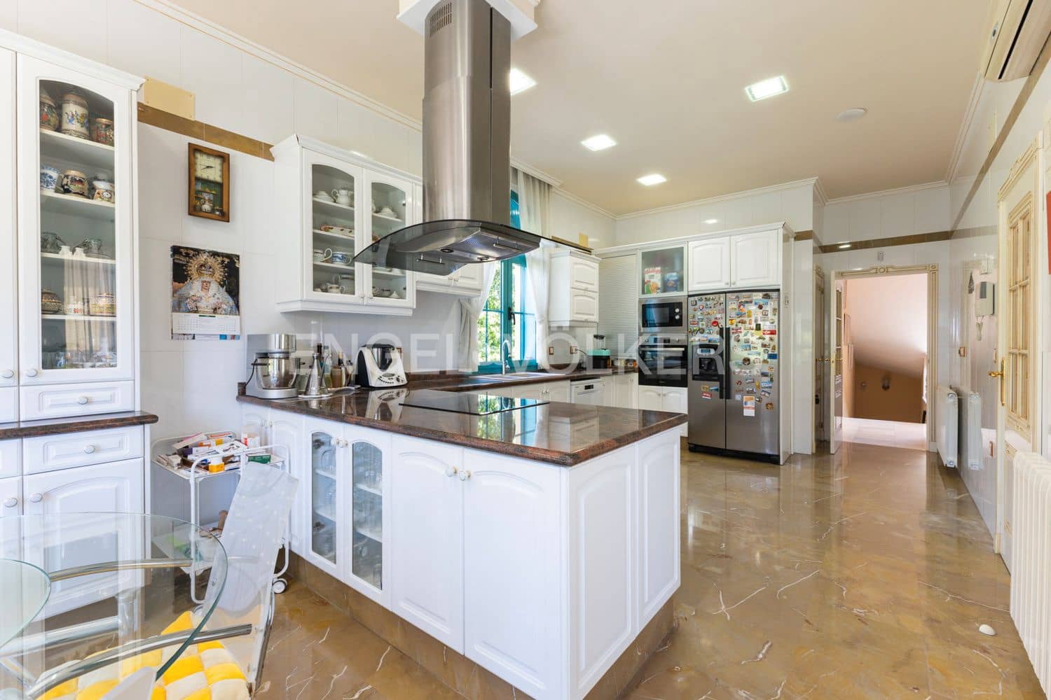3 bedroom Villa for sale in Viver with garage - € 750,000 (Ref: 9080230)