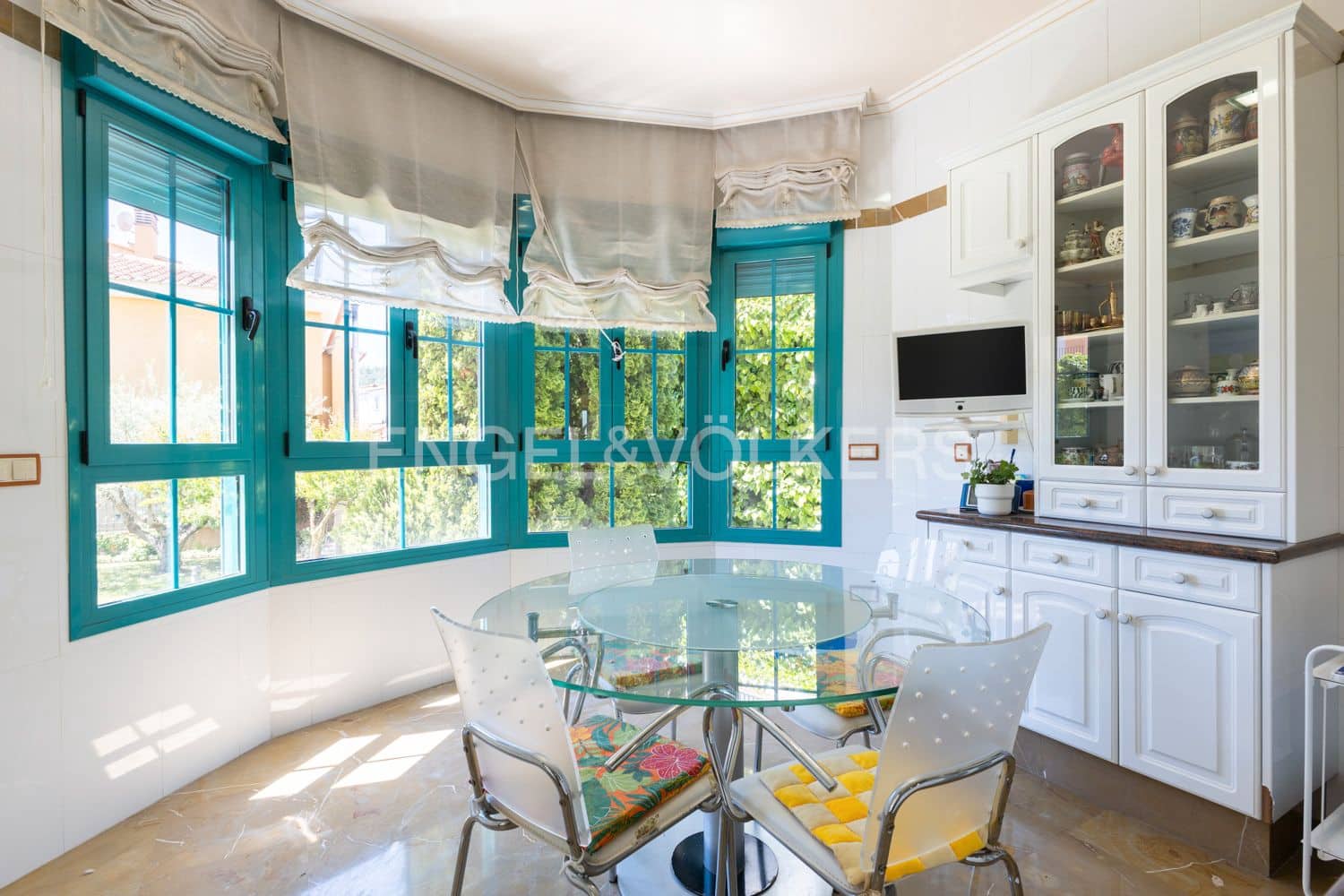3 bedroom Villa for sale in Viver with garage - € 750,000 (Ref: 9080230)