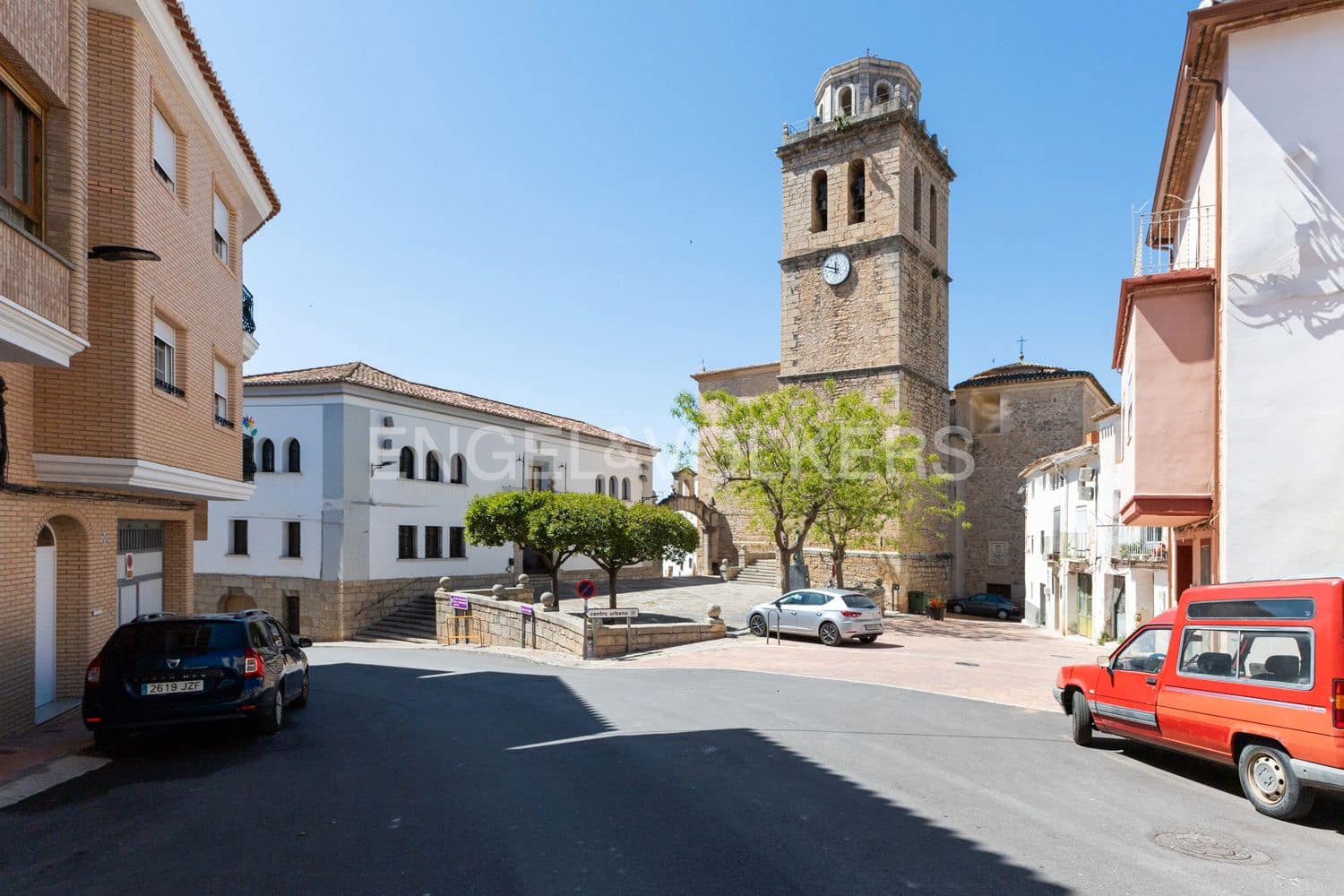 3 bedroom Villa for sale in Viver with garage - € 750,000 (Ref: 9080230)