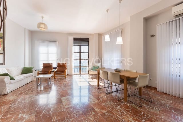 4 slaapkamer Penthouse te koop in El Carme, Valencia stad - € 780.000 (Ref: 9080241)