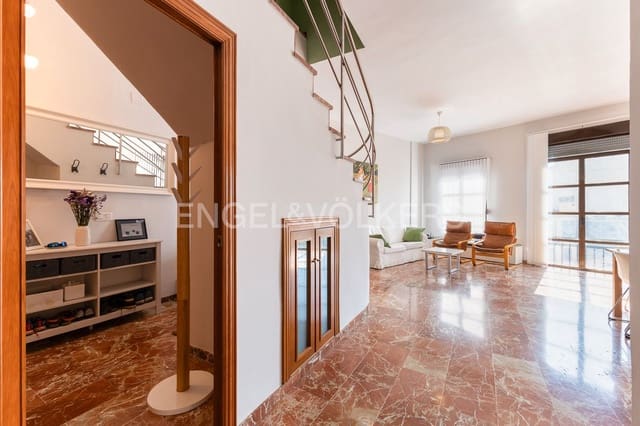 4 slaapkamer Penthouse te koop in El Carme, Valencia stad - € 780.000 (Ref: 9080241)
