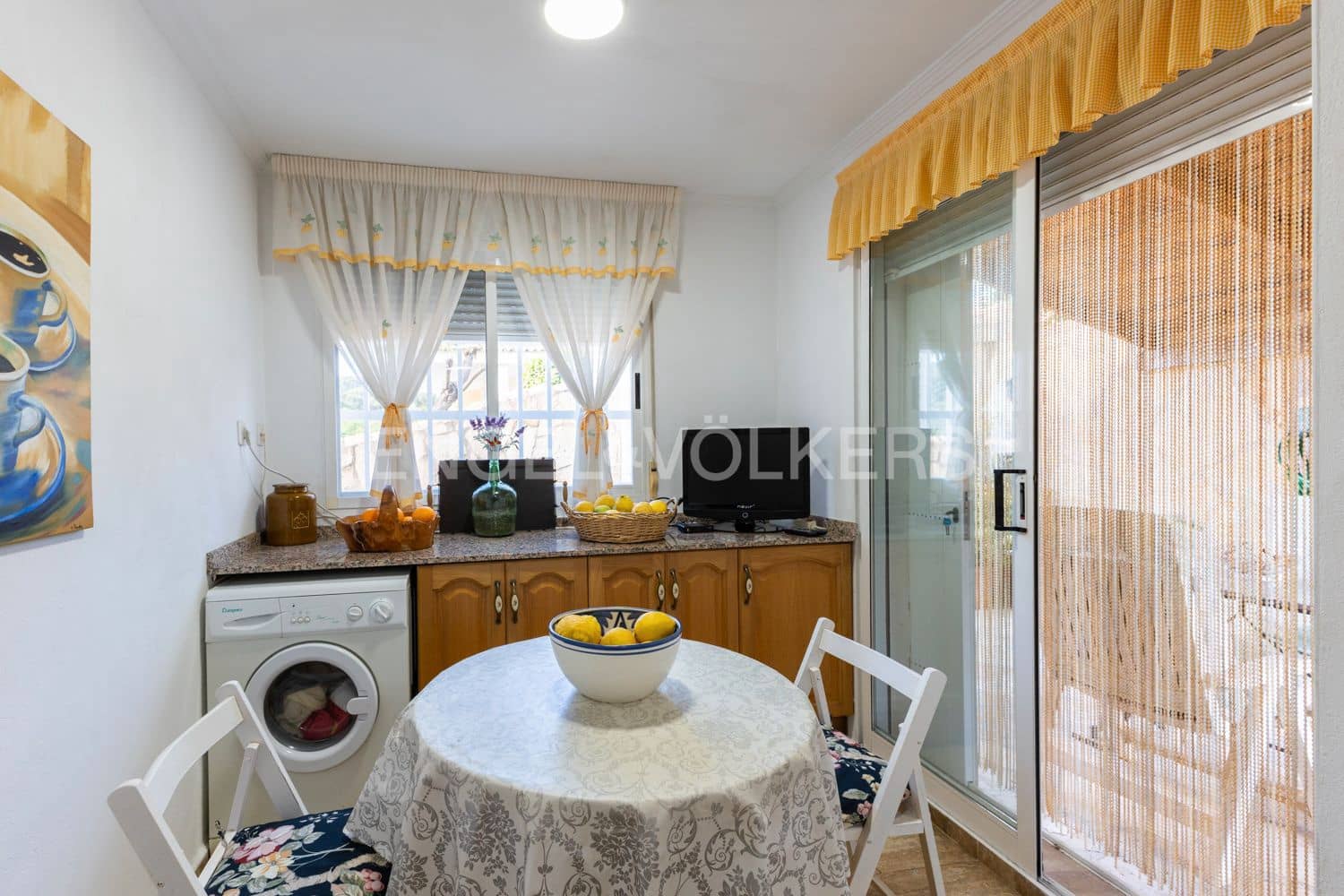 Chalet de 5 habitaciones en Oropesa  en venta con piscina garaje - 439.000 € (Ref: 9080263)