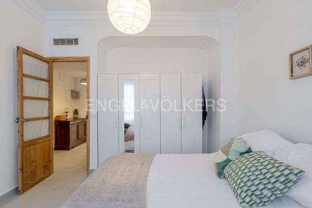Apartamento de 4 habitaciones en Mont-Olivet, València ciudad en alquiler - 2.300 € (Ref: 9080284)