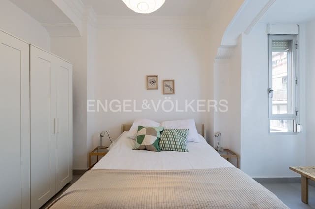 4 soveværelse Lejlighed til leje i Mont-Olivet, Valencia by - € 2.300 (Ref: 9080284)