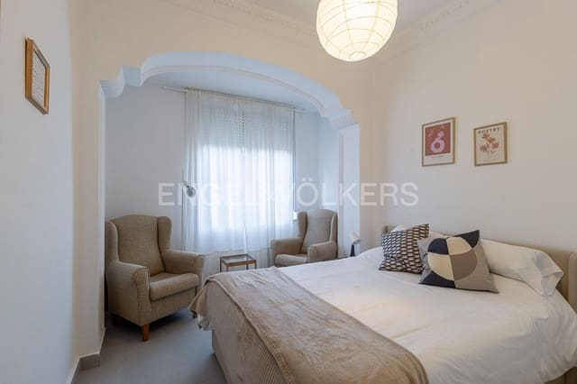 4 soveværelse Lejlighed til leje i Mont-Olivet, Valencia by - € 2.300 (Ref: 9080284)