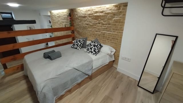 1 soveværelse Studio til leje i El Carme, Valencia by - € 1.150 (Ref: 9080296)