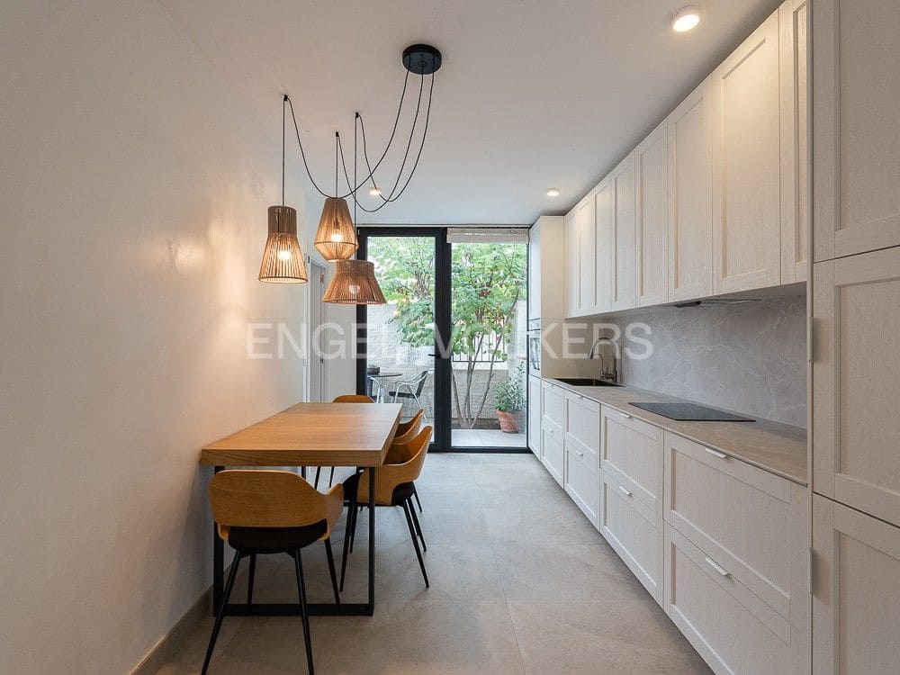 3 quarto Moradia Geminada para arrendar em Valencia cidade com piscina garagem - 3 900 € (Ref: 9080306)