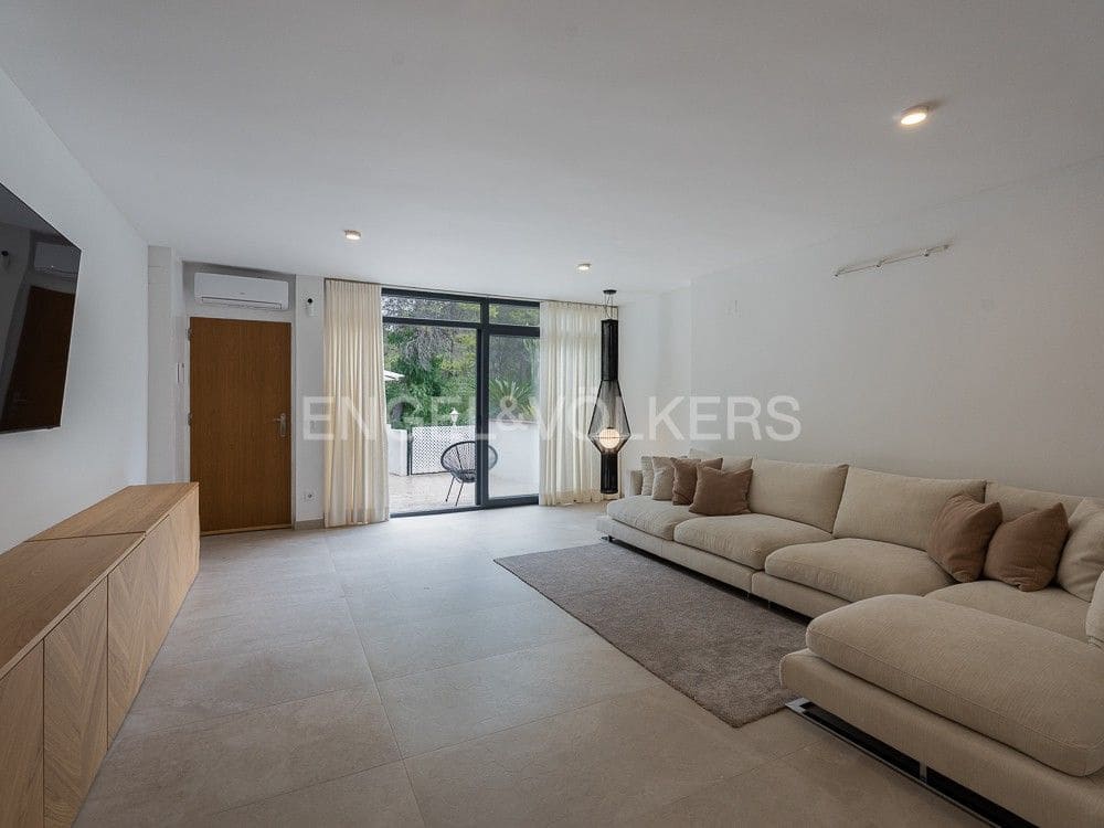 3 quarto Moradia Geminada para arrendar em Valencia cidade com piscina garagem - 3 900 € (Ref: 9080306)