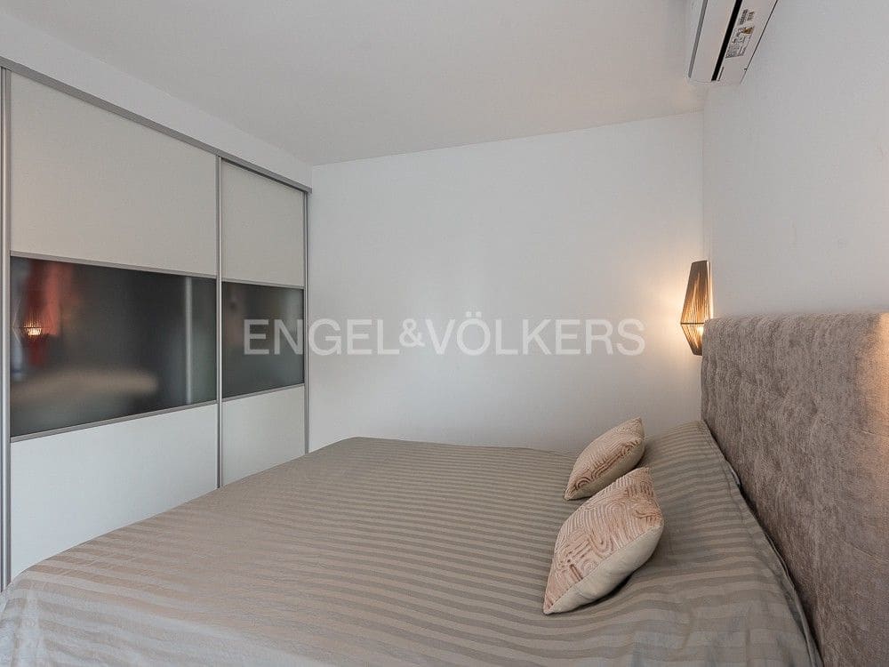 3 quarto Moradia Geminada para arrendar em Valencia cidade com piscina garagem - 3 900 € (Ref: 9080306)