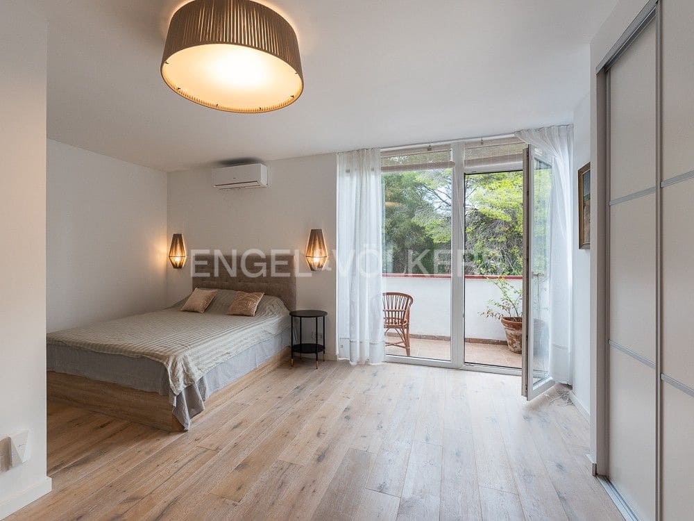3 quarto Moradia Geminada para arrendar em Valencia cidade com piscina garagem - 3 900 € (Ref: 9080306)