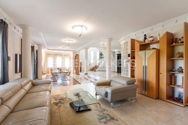5 sypialnia Willa na sprzedaż w Carcaixent z garażem - 449 000 € (Ref: 9080334)