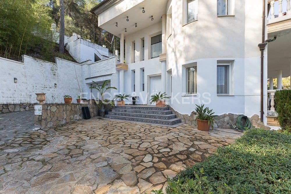 5 sypialnia Willa na sprzedaż w Carcaixent z garażem - 449 000 € (Ref: 9080334)