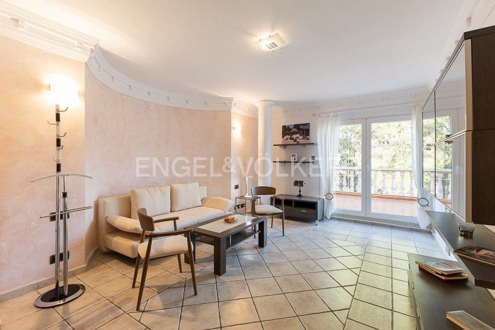 5 sypialnia Willa na sprzedaż w Carcaixent z garażem - 449 000 € (Ref: 9080334)